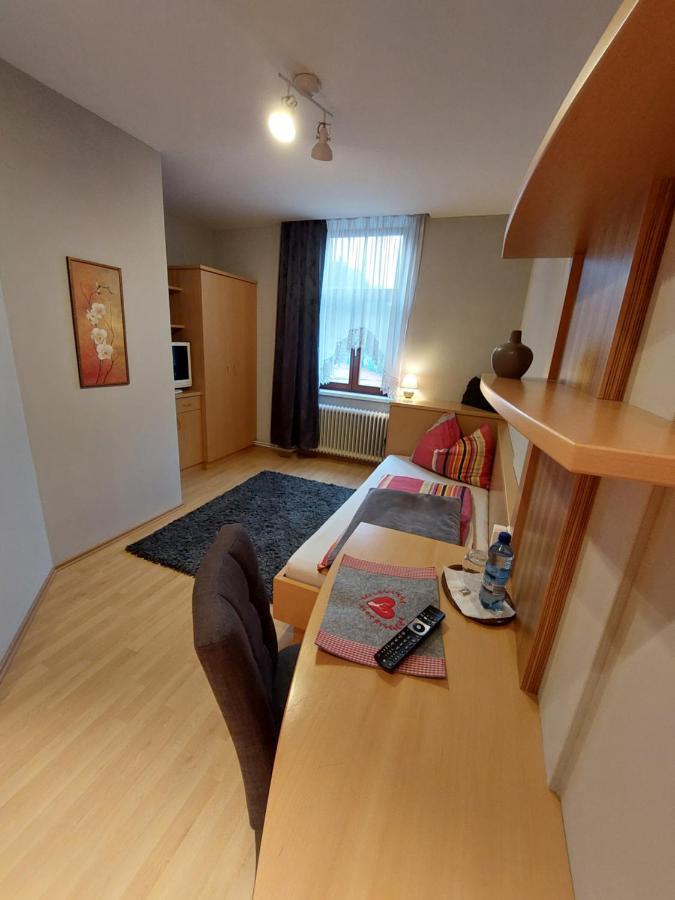 3 Raben - Leoben - Zimmer Fuer Geschaeftsreisende, Urlauber, Monteure Und Handwerker, Polski Pensjonat Austria Luaran gambar
